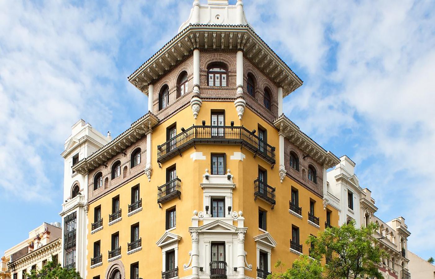 ¡Discover the selection of our favorite 9 Madrid Hotels!