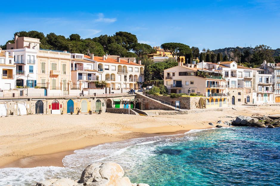 Best hidden beaches in Spain. Llafranc, Costa Brava