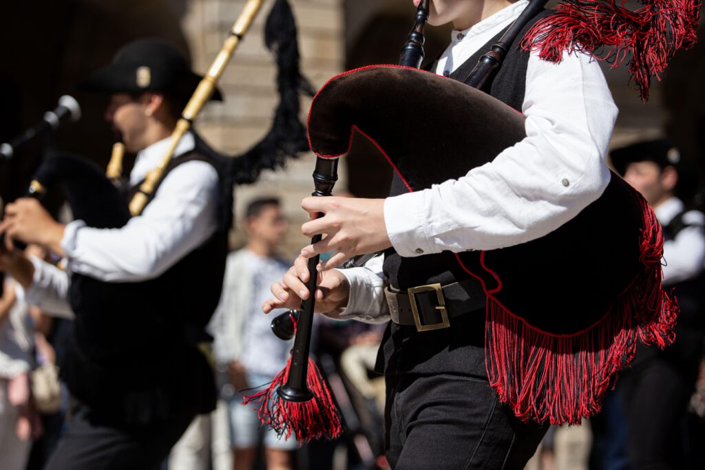 Galician bagpipes – traditional culture of northern Spain